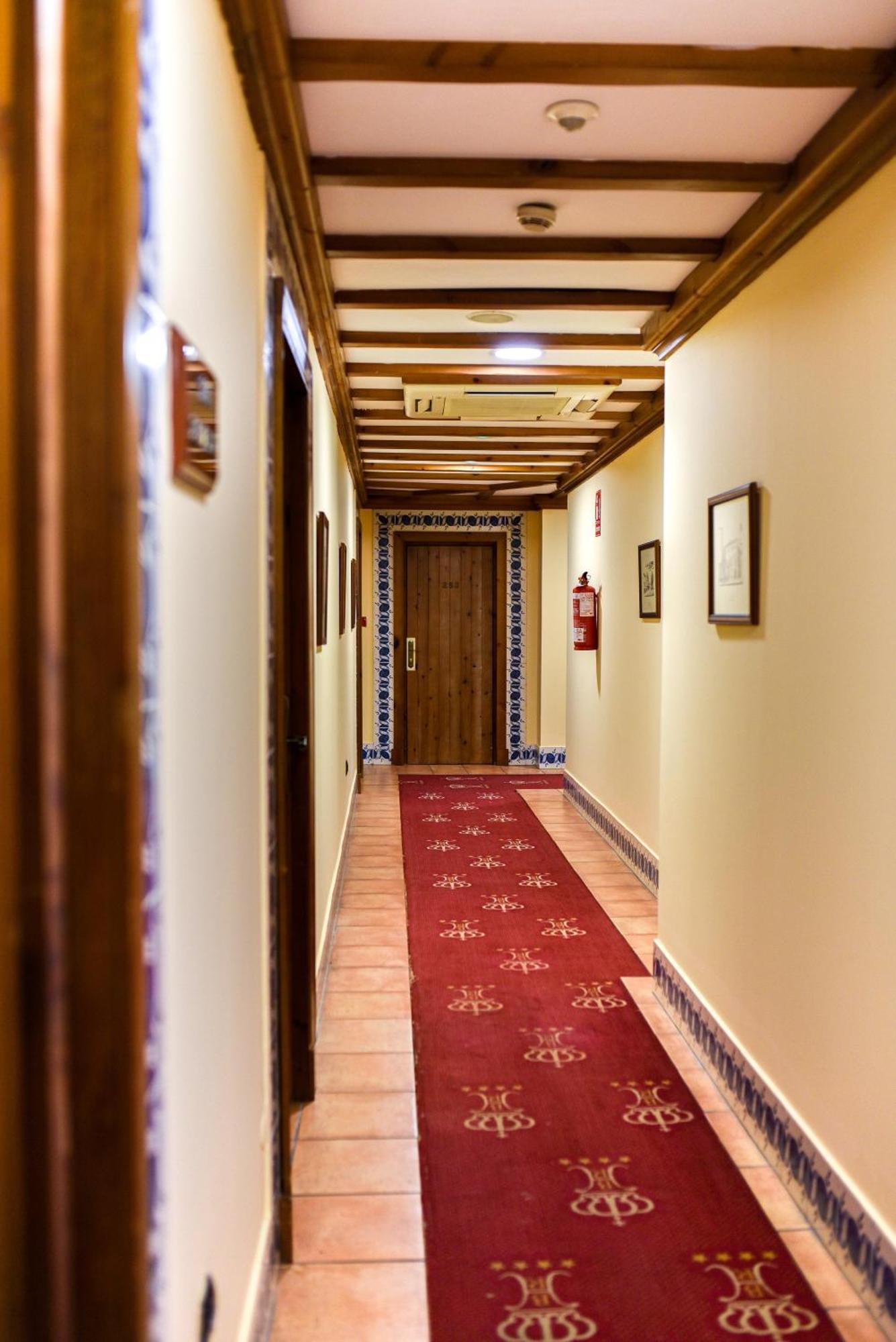 Hotel Alegria Bodega Real à El Puerto de Santa María Extérieur photo
