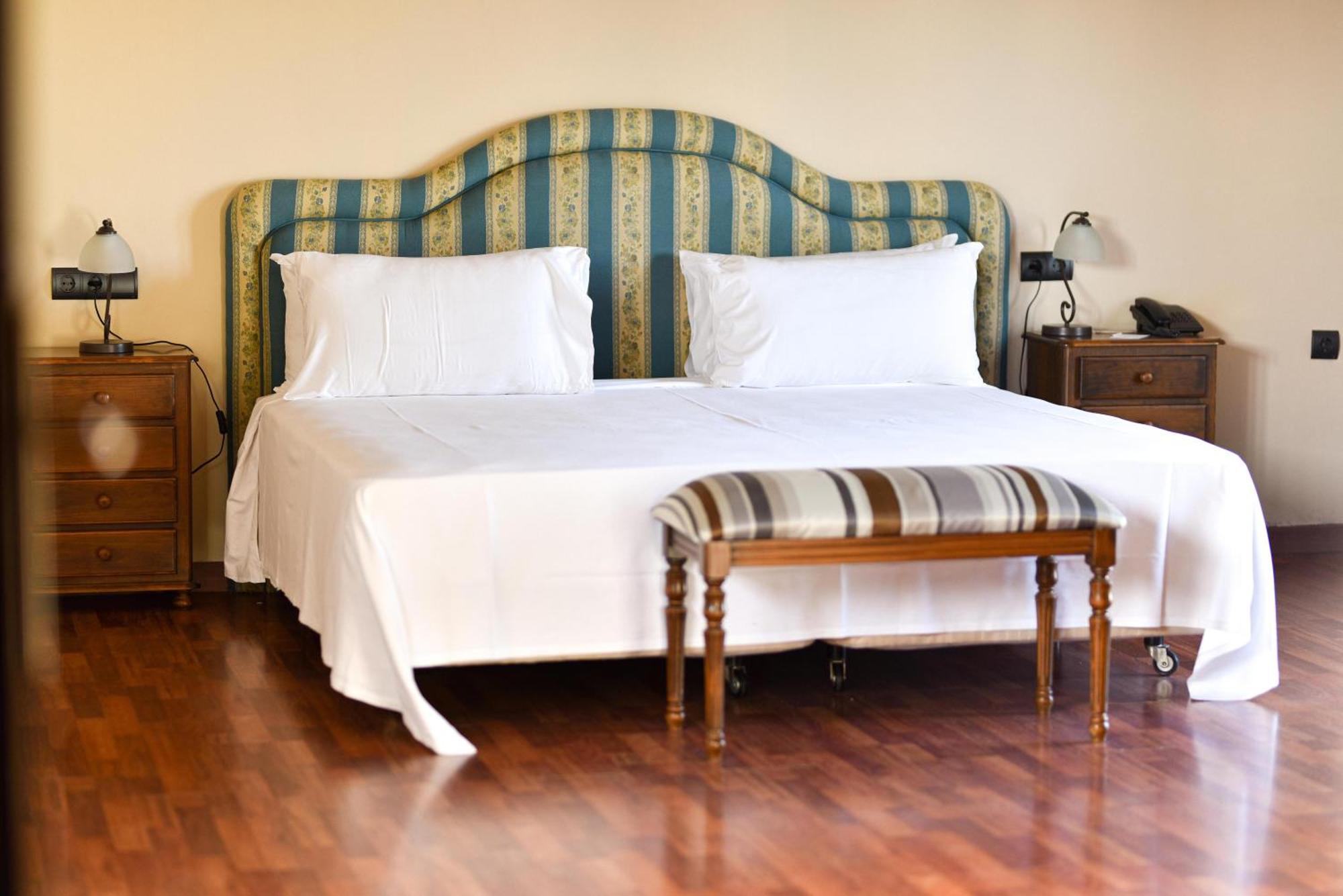 Hotel Alegria Bodega Real à El Puerto de Santa María Extérieur photo